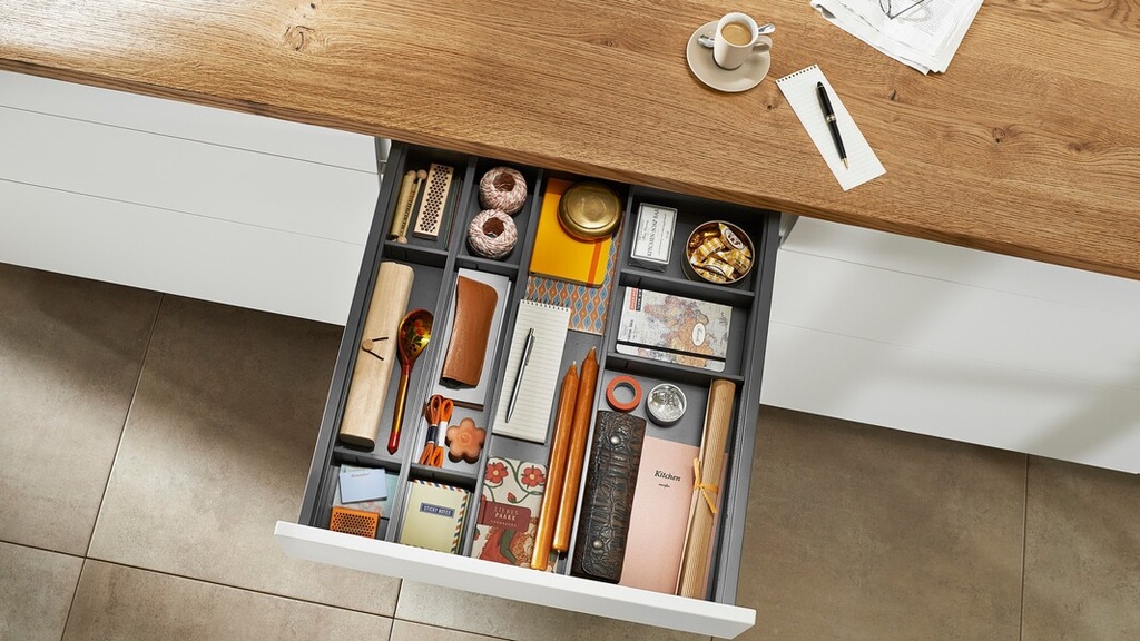 BLUM AMBIA LINE DIVIDER